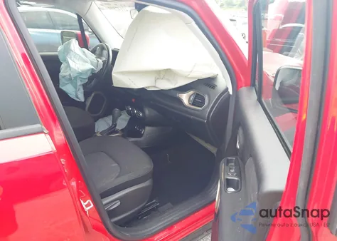 2015 Jeep Renegade Latitude z USA, uszkodzony, nr VIN ZACCJABT5FPB38448